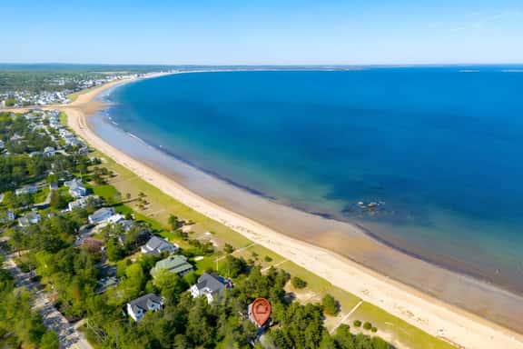 Bayview Beach Cottag - Image 1