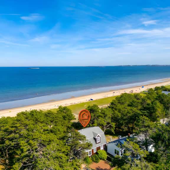 Bayview Beach House - Image 1